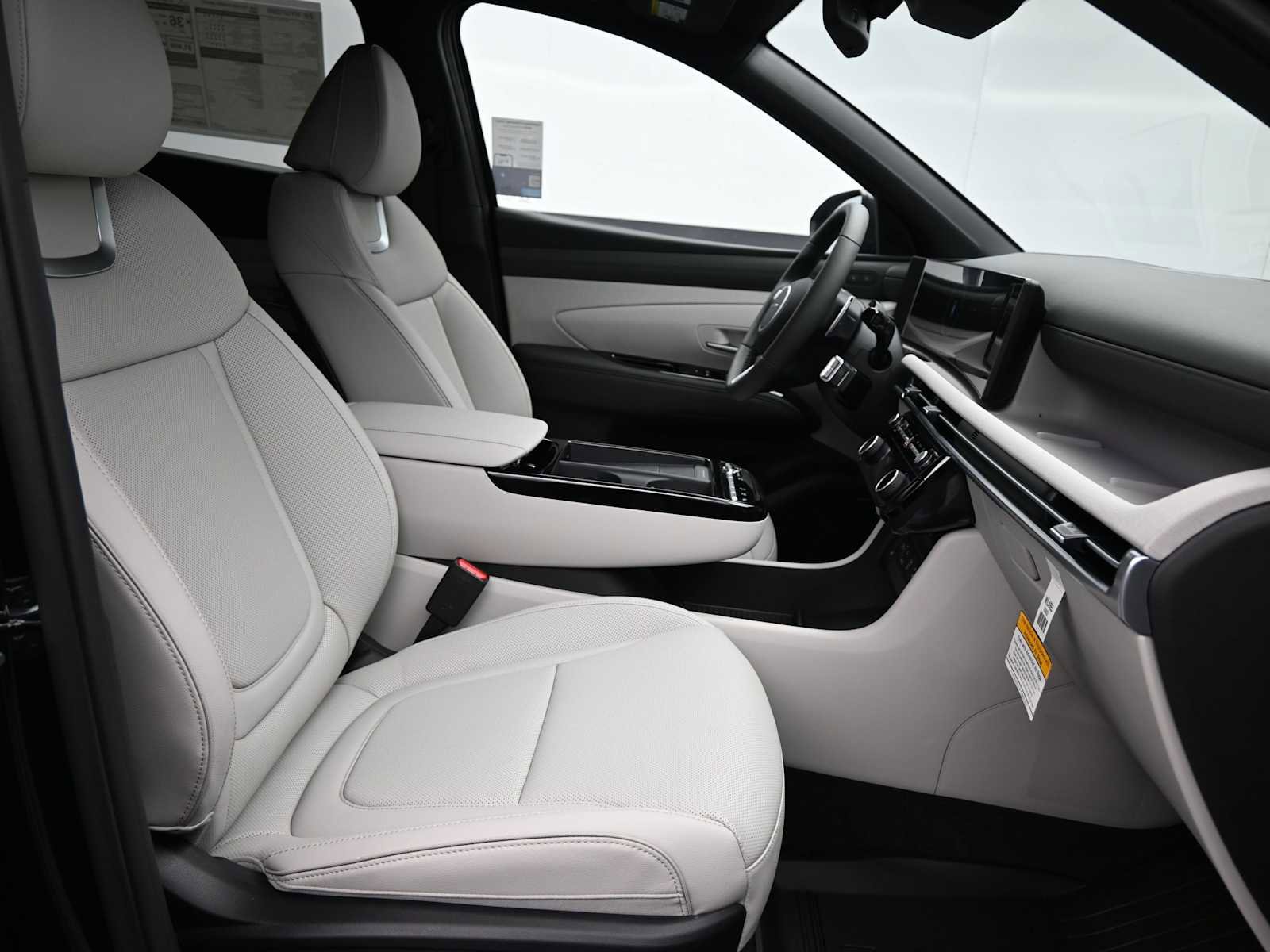 New 2026 Hyundai Tucson Limited image 11