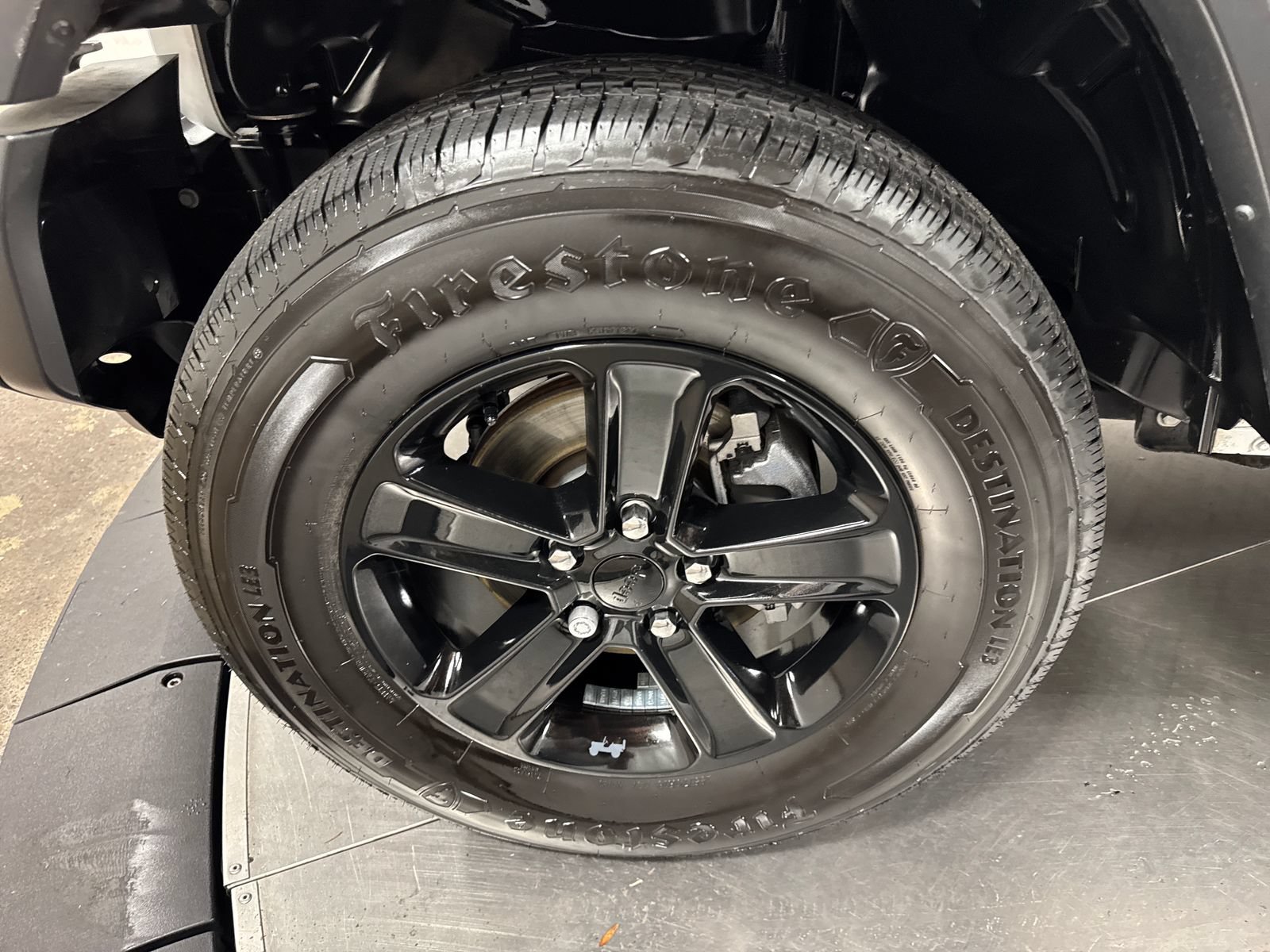 Used 2022 Jeep Wrangler Unlimited Sport AWD/4WD image 2