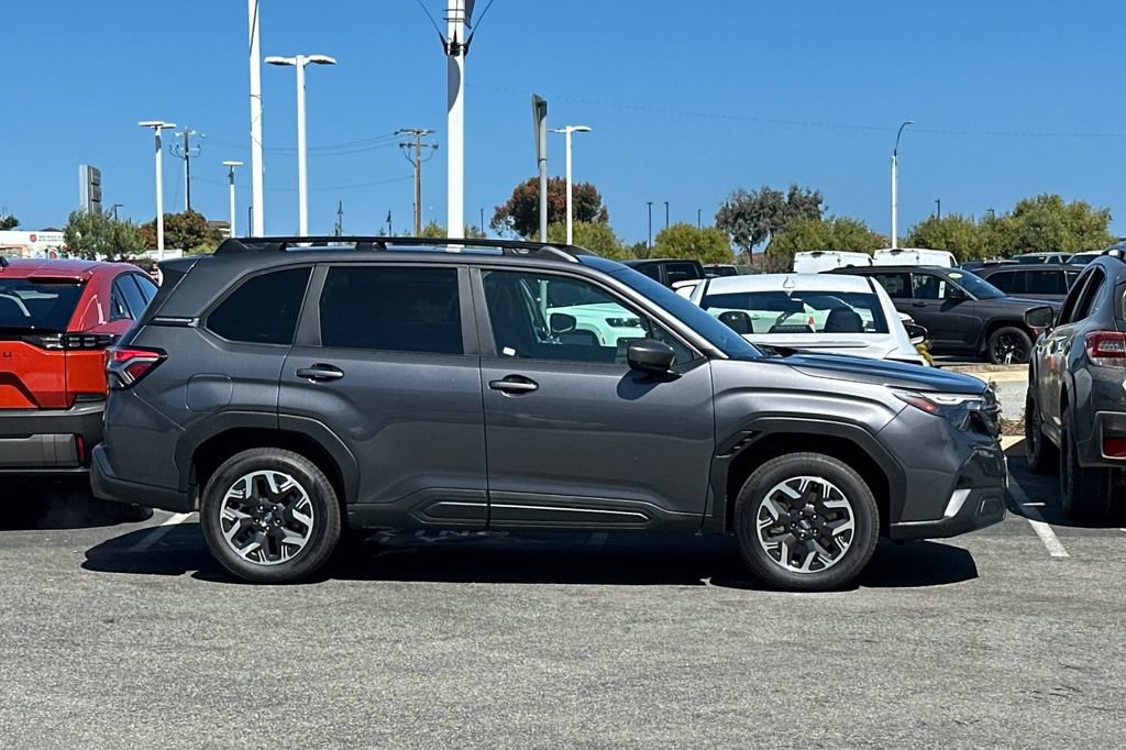 New 2026 Subaru Forester Premium AWD/4WD image 3