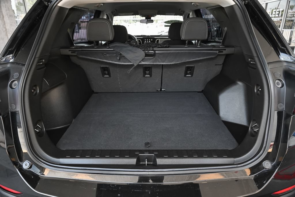Used 2022 Chevrolet Equinox LS w/ LPO, Cargo Package FWD image 34