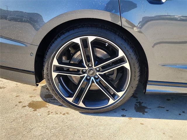 New 2026 Audi A8 L 3.0T image 9