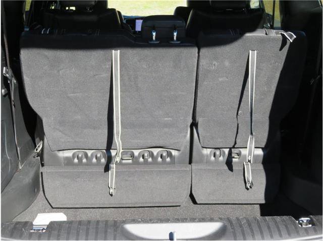 Used 2022 Chrysler Pacifica Touring-L w/ S Appearance Package image 16