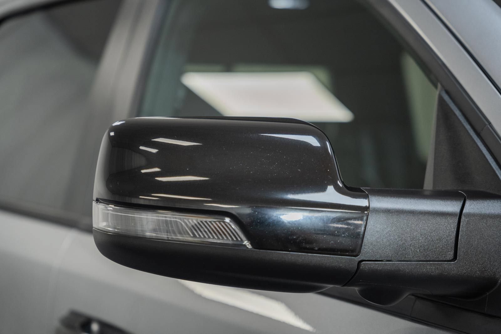 Used 2025 RAM 1500 Laramie w/ Night Edition AWD/4WD image 21