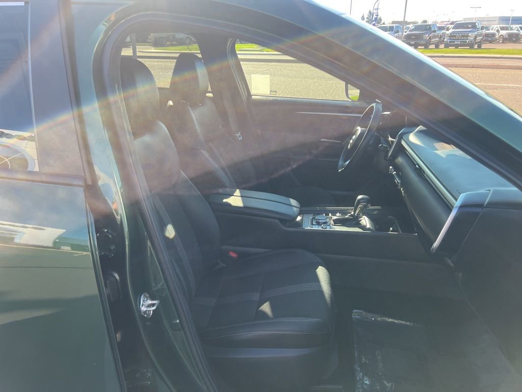Used 2025 MAZDA CX-50 AWD 2.5 S w/ Premium Package image 37