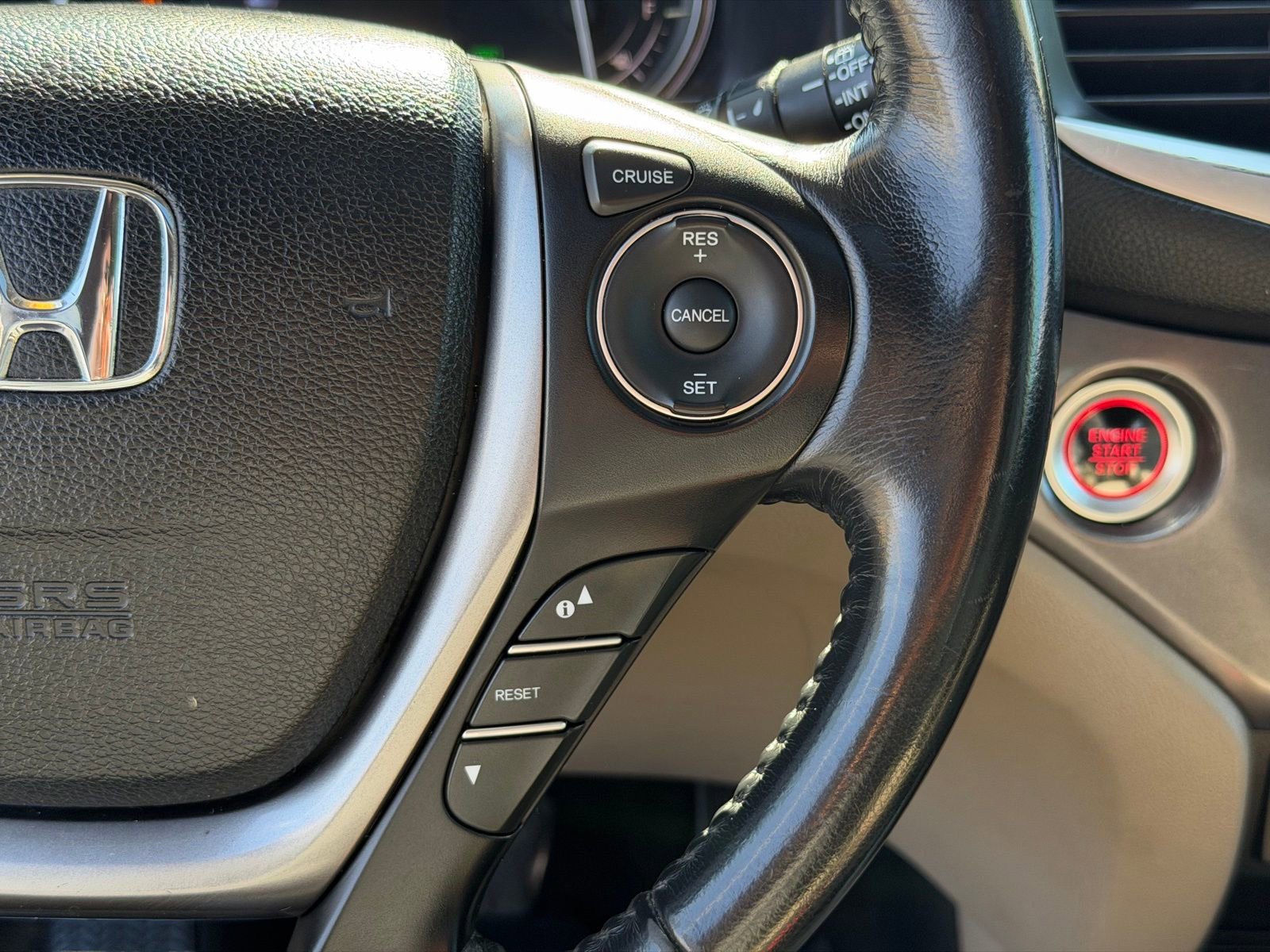 Used 2017 Honda Pilot EX-L image 19