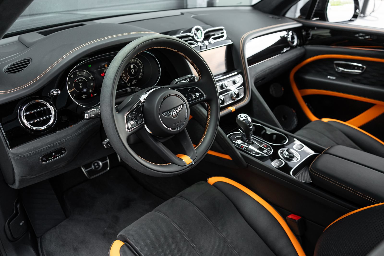 Certified 2026 Bentley Bentayga Speed AWD/4WD image 30