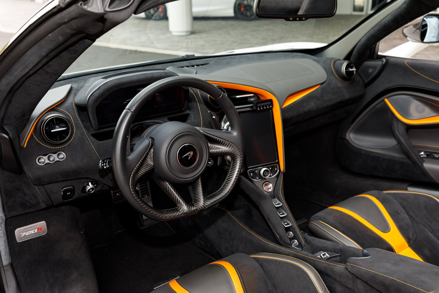 Used 2020 McLaren 720S Performance RWD image 54