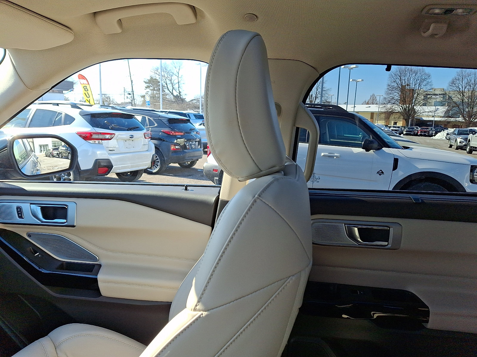 Certified 2021 Ford Explorer Platinum w/ Premium Technology Package image 17