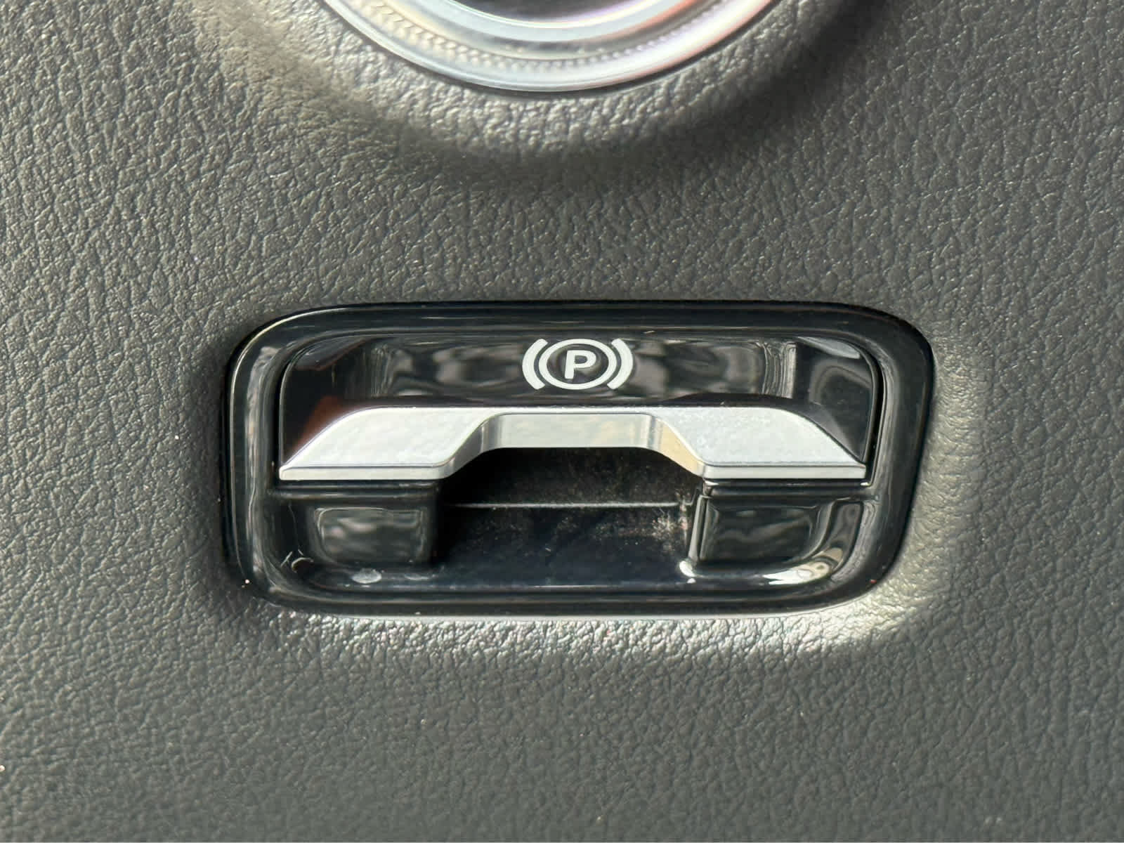 Used 2023 Mercedes-Benz C 300 Sedan image 29