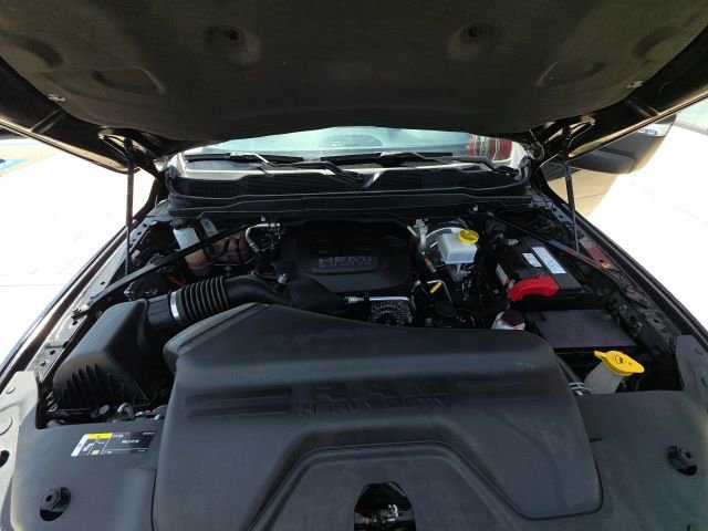 Used 2024 RAM 2500 Big Horn w/ Safety Group image 29