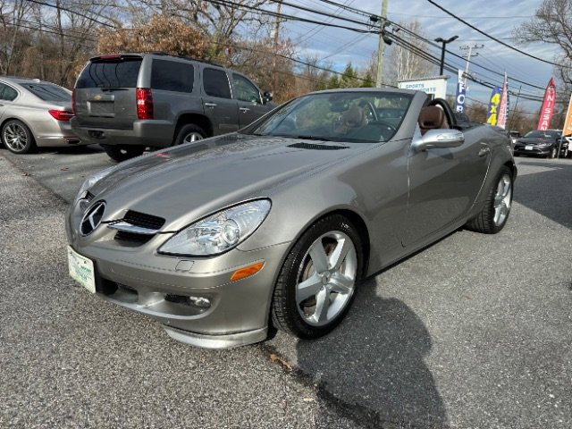 Used 2005 Mercedes-Benz SLK 350 image 2