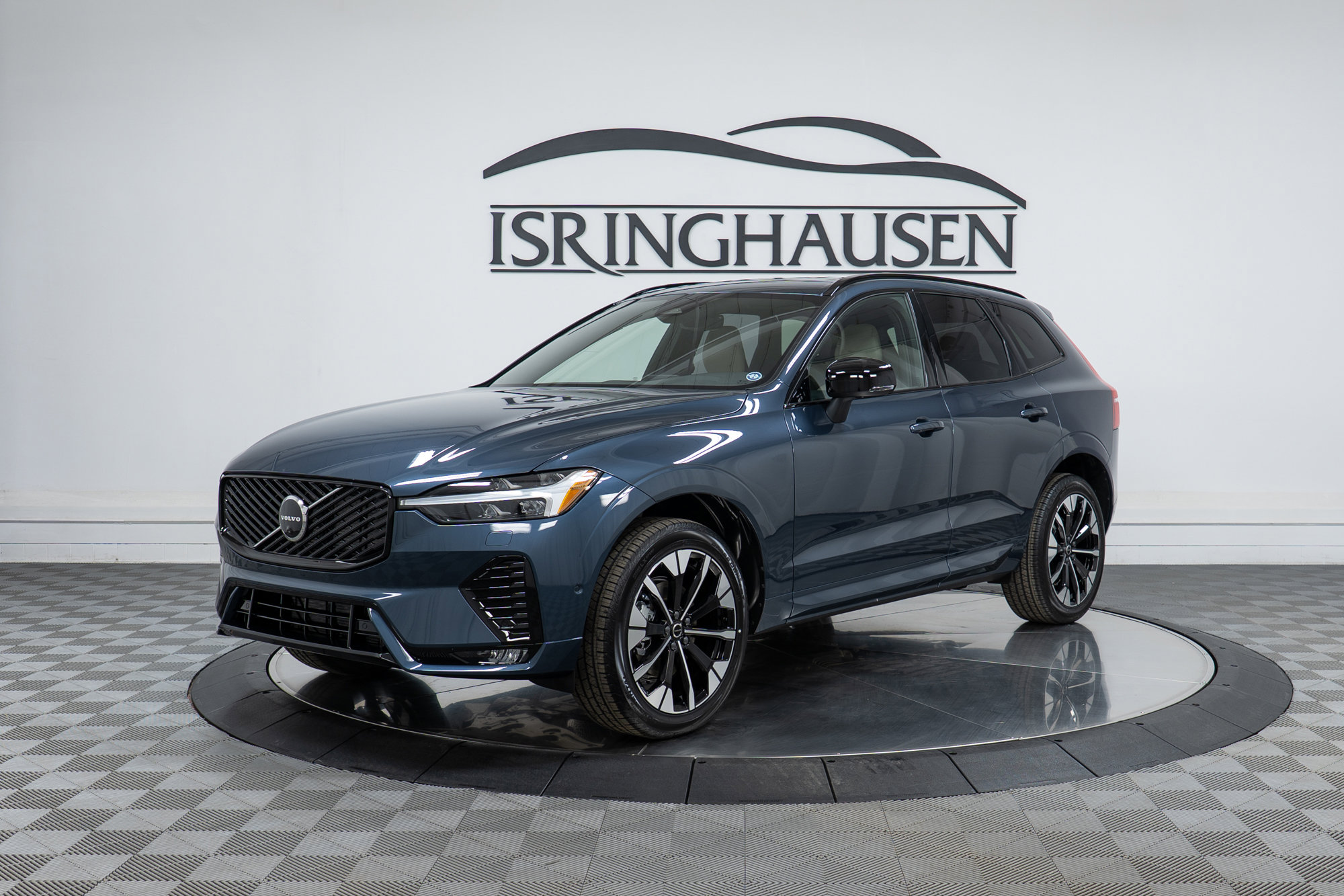 New 2026 Volvo XC60 B5 Plus w/ Climate Package