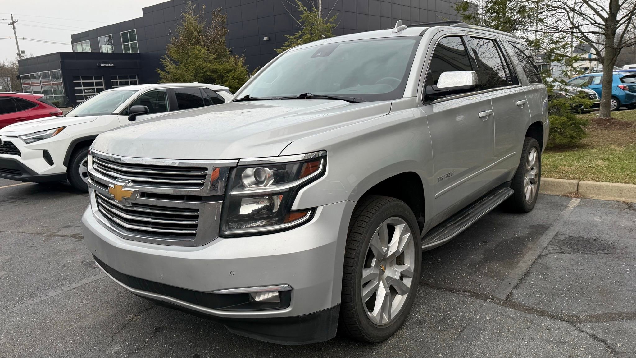Used 2018 Chevrolet Tahoe Premier image 3
