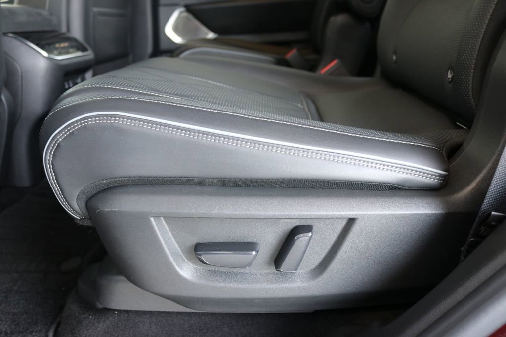 Certified 2025 INFINITI QX80 Sensory image 26