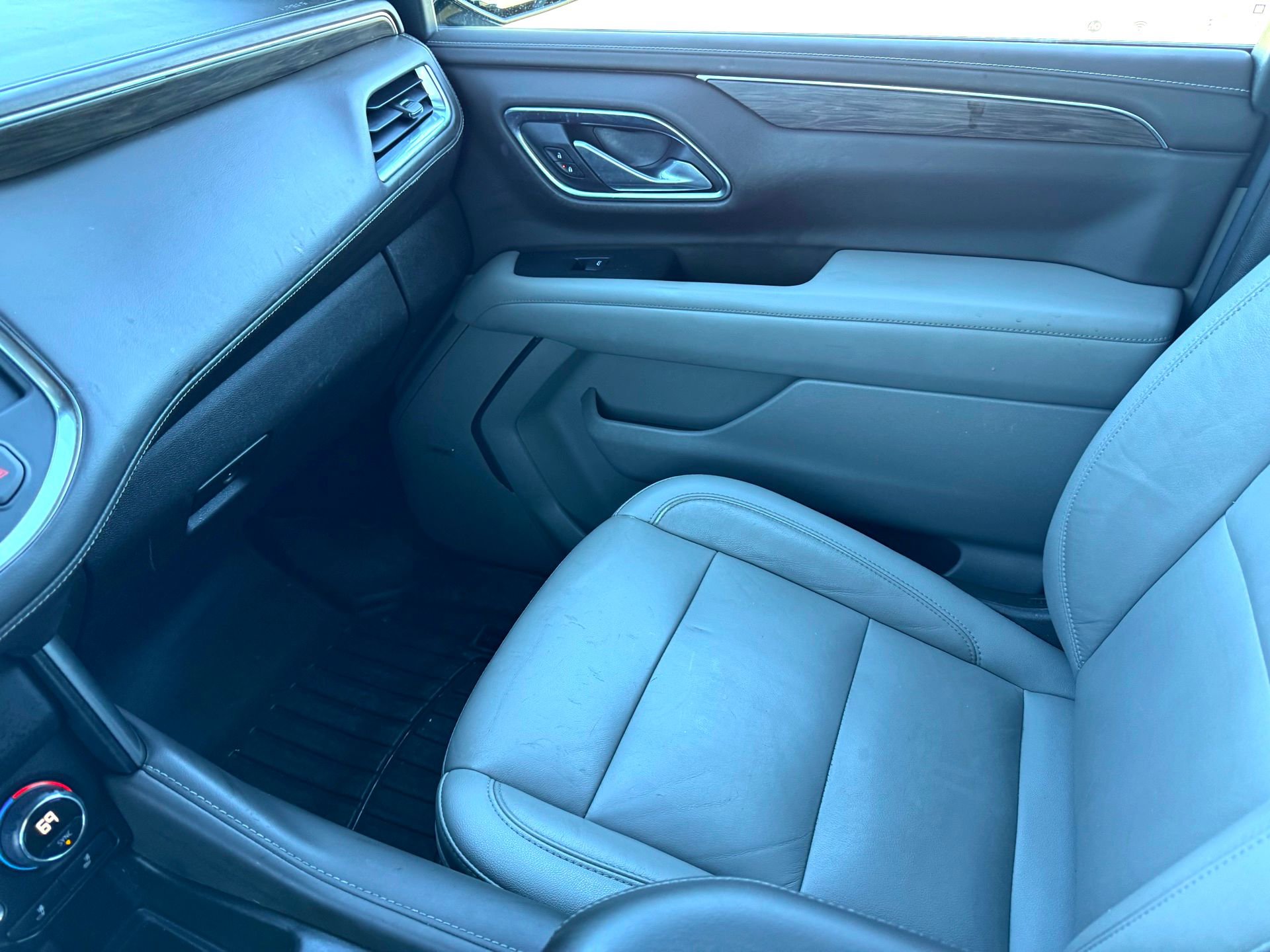 Used 2021 Chevrolet Tahoe LT image 34