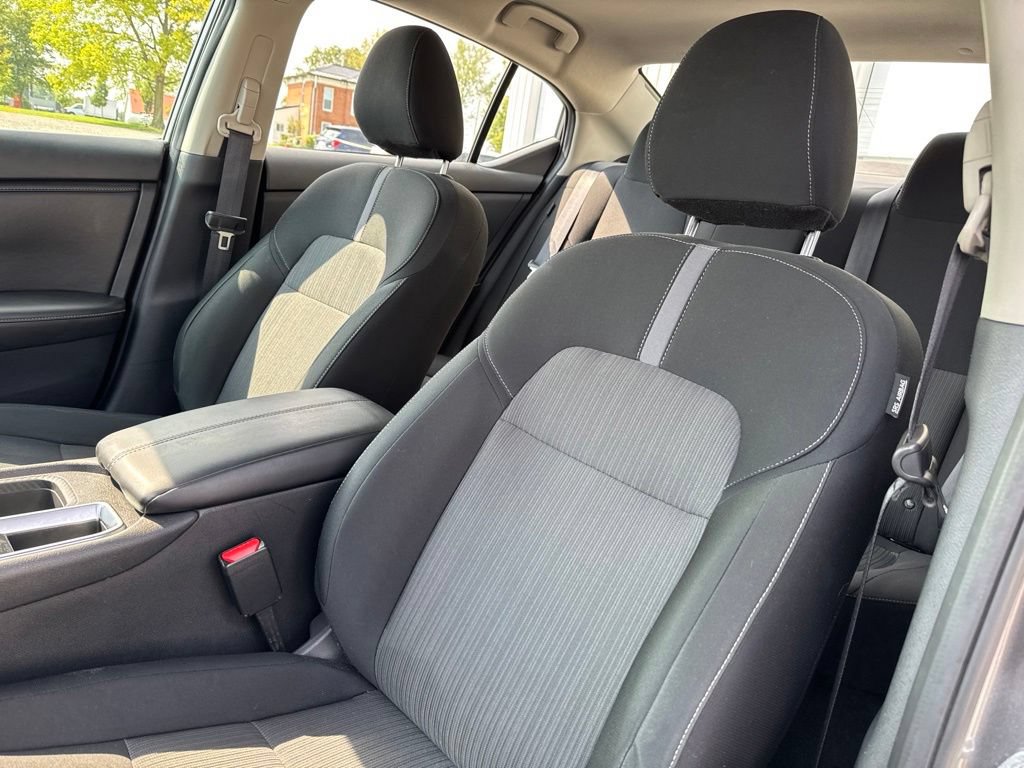 Used 2025 Nissan Sentra SV w/ All-Weather Package FWD image 24
