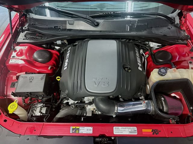 Used 2015 Dodge Challenger R/T Plus RWD image 33