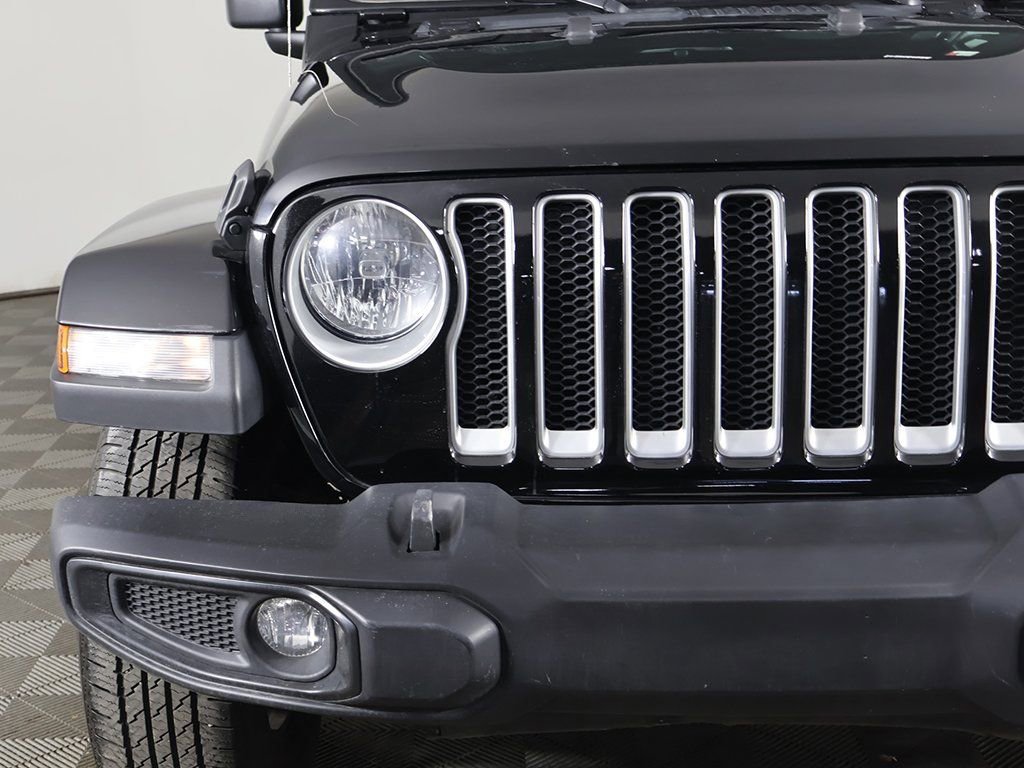 Used 2023 Jeep Wrangler Unlimited Sahara AWD/4WD image 10