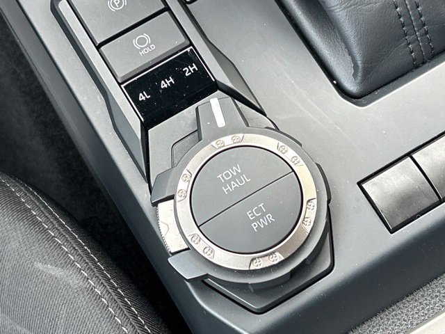 Certified 2026 Toyota Tacoma SR5 AWD/4WD image 41