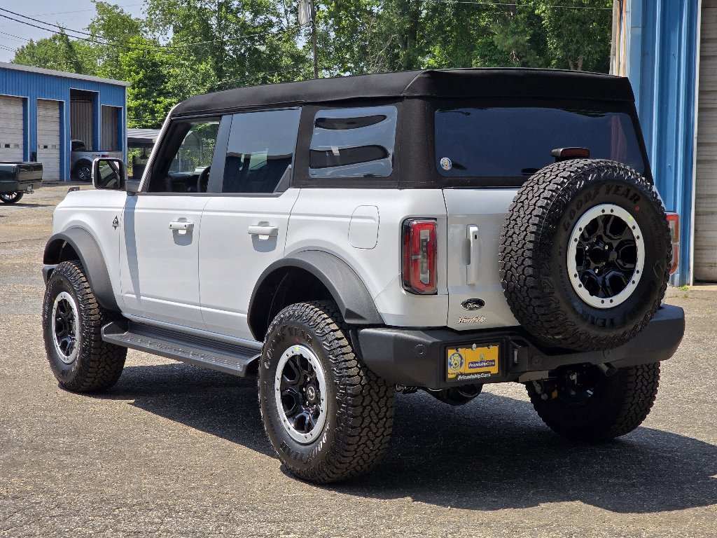New 2025 Ford Bronco Outer Banks w/ Sasquatch Package image 19