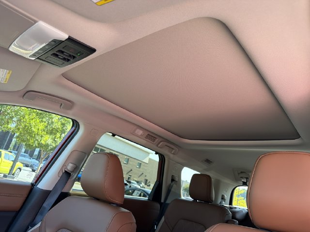 New 2026 Nissan Pathfinder Platinum AWD/4WD image 37