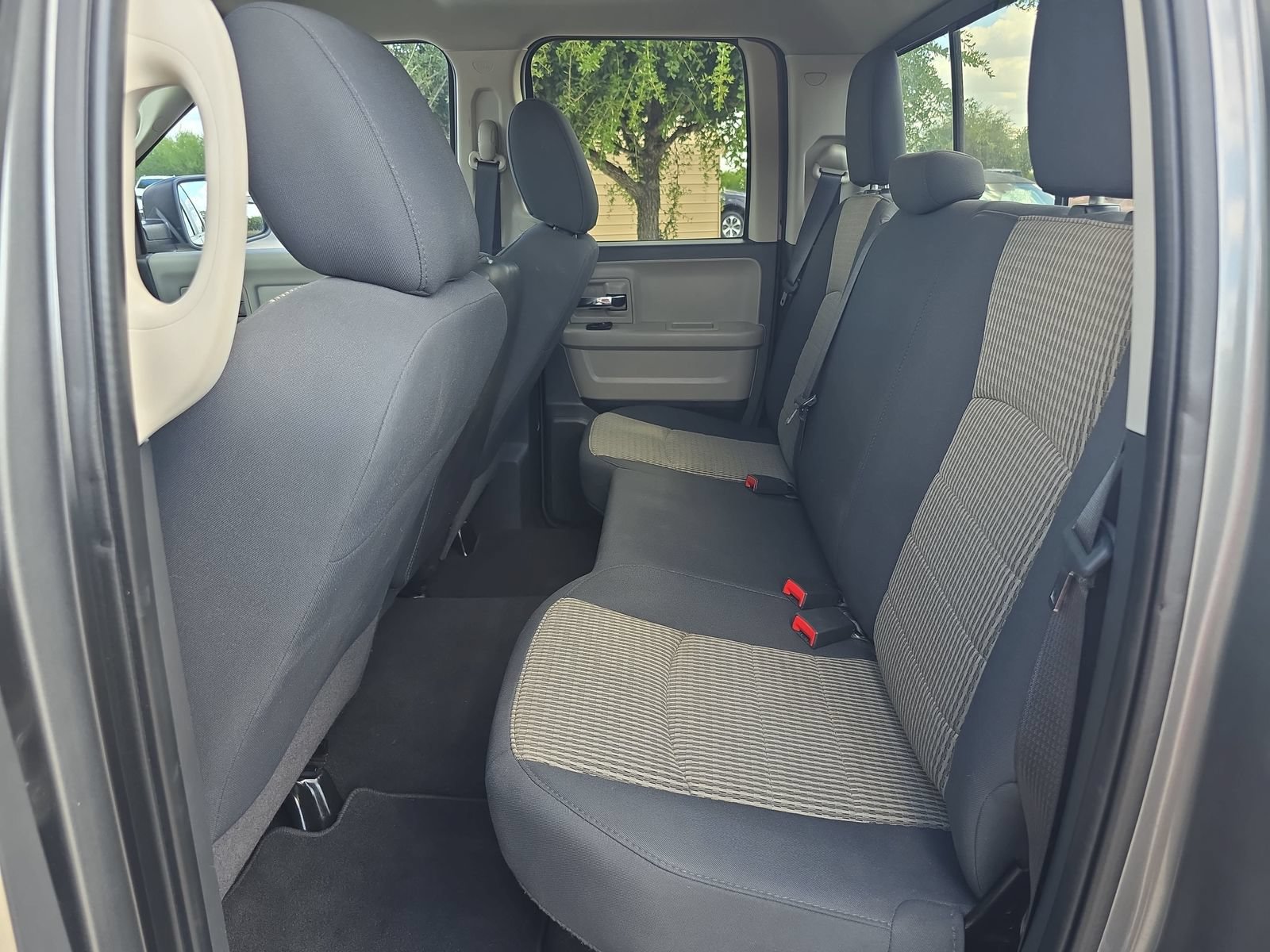Used 2012 RAM 1500 Classic SLT RWD image 11