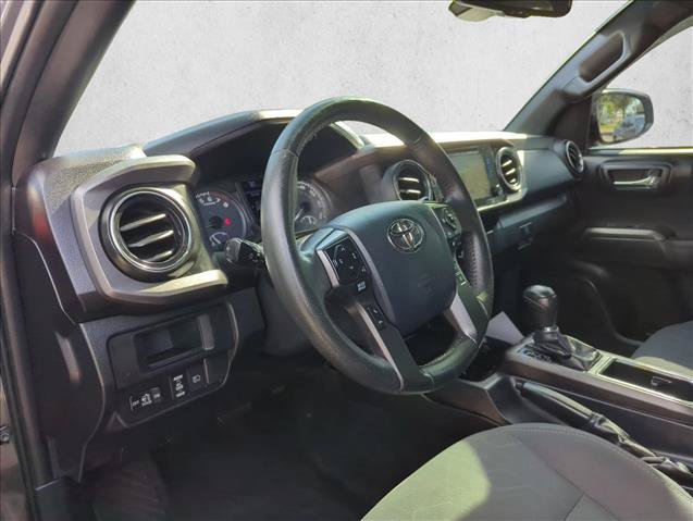 Used 2019 Toyota Tacoma TRD Sport w/ Technology Package RWD image 15