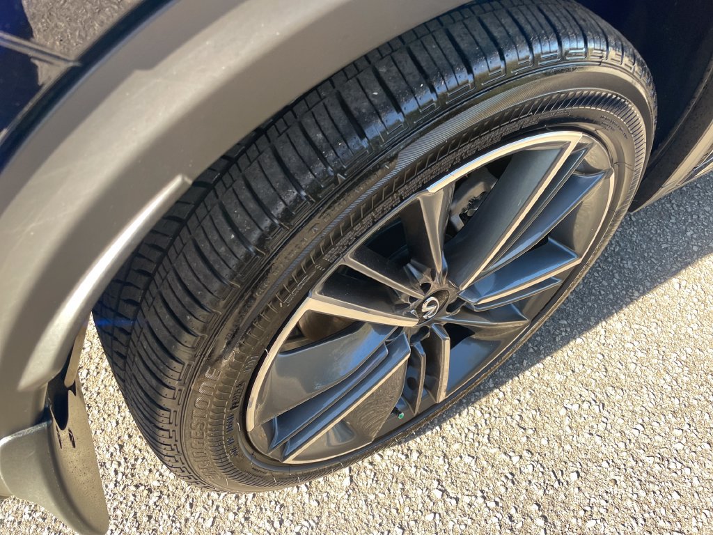 Certified 2025 INFINITI QX50 Sport AWD/4WD image 10