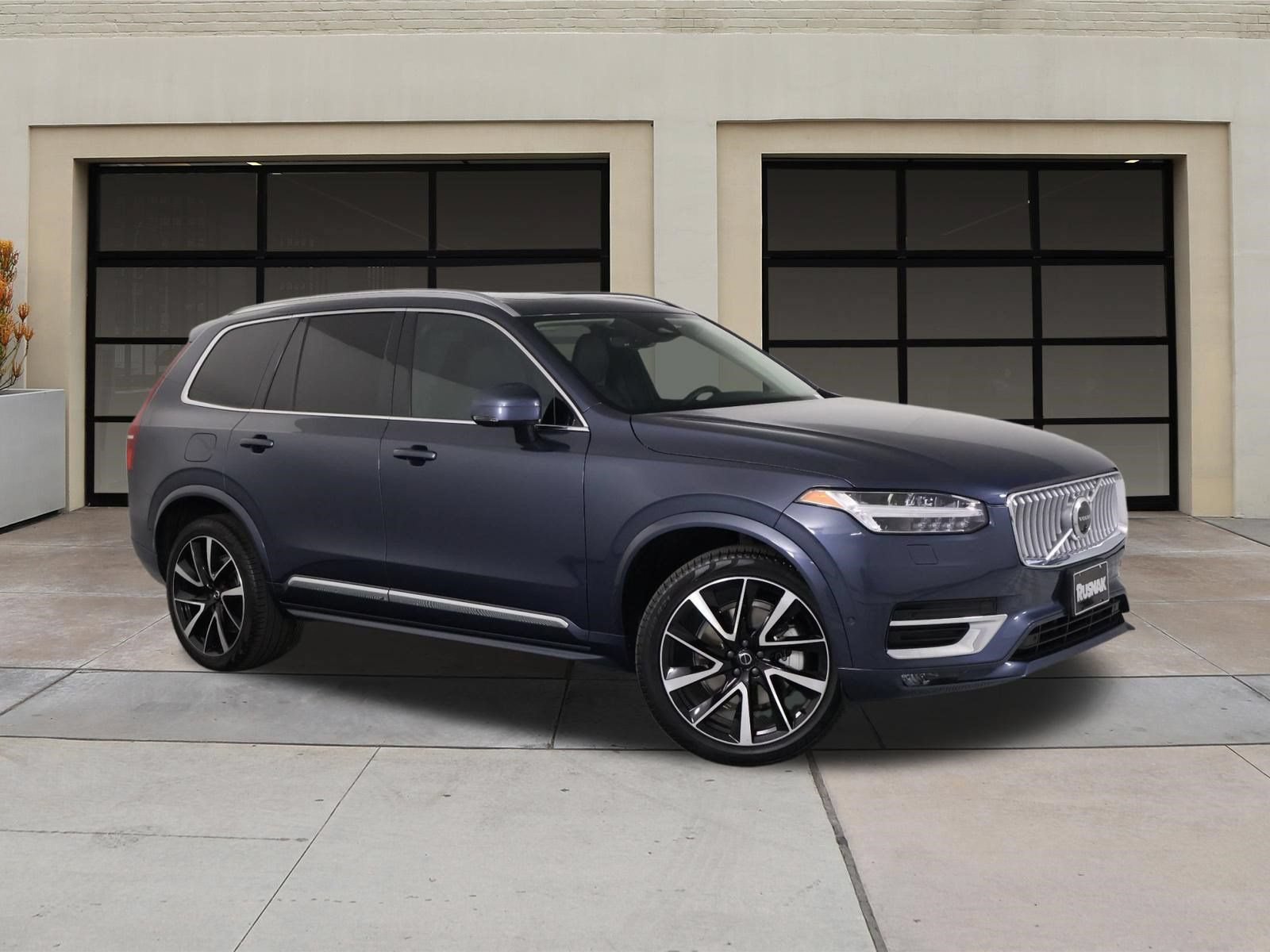Certified 2023 Volvo XC90 B6 Plus AWD/4WD image 34