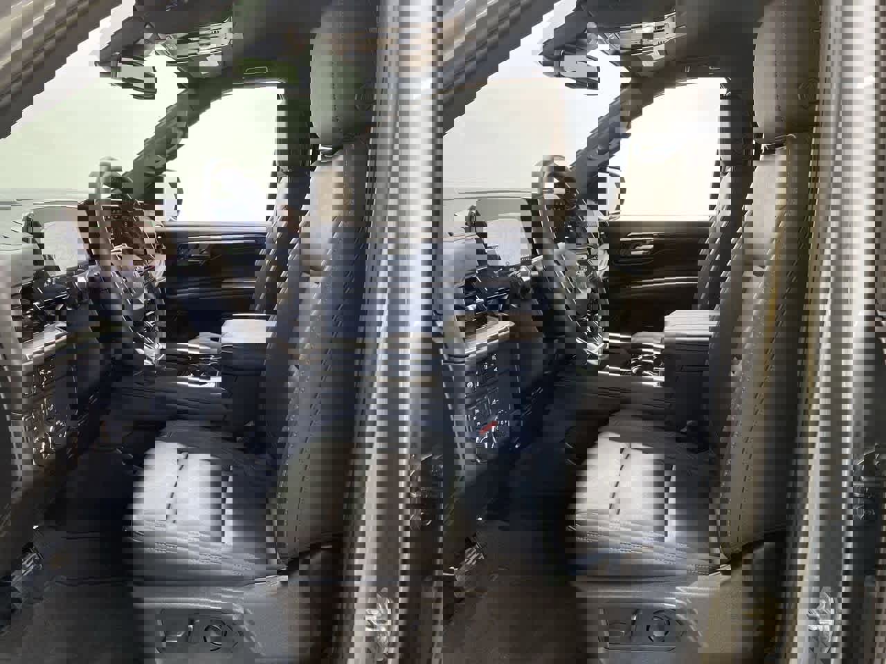 Used 2025 Chevrolet Tahoe Z71 image 15