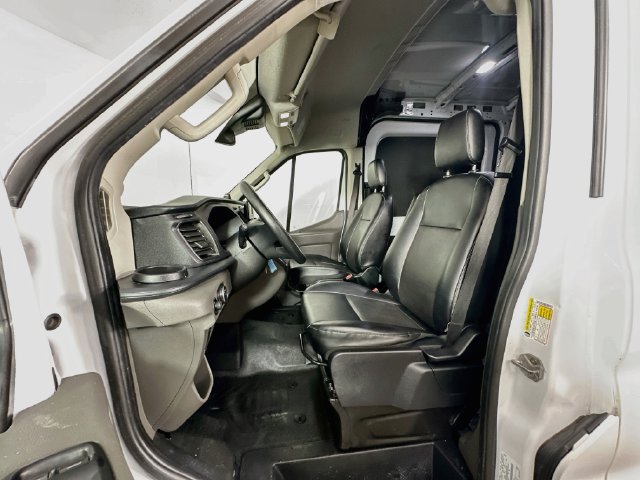 Used 2023 Ford Transit 250 Medium Roof AWD w/ Load Area Protection Package image 17