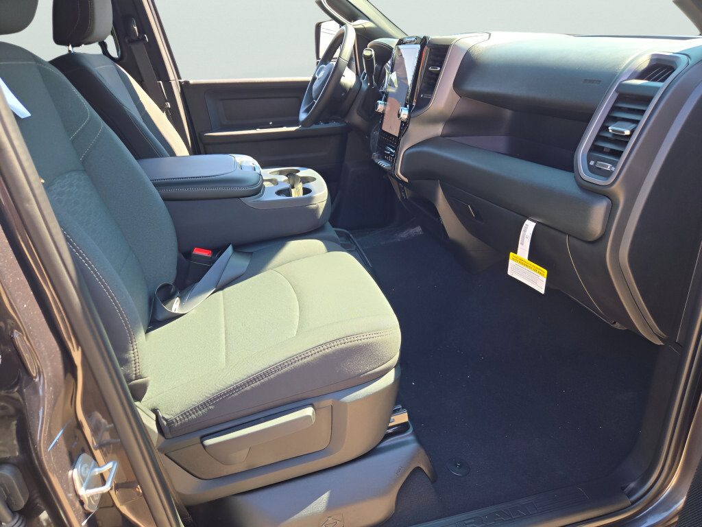 New 2026 RAM 3500 Tradesman AWD/4WD image 13