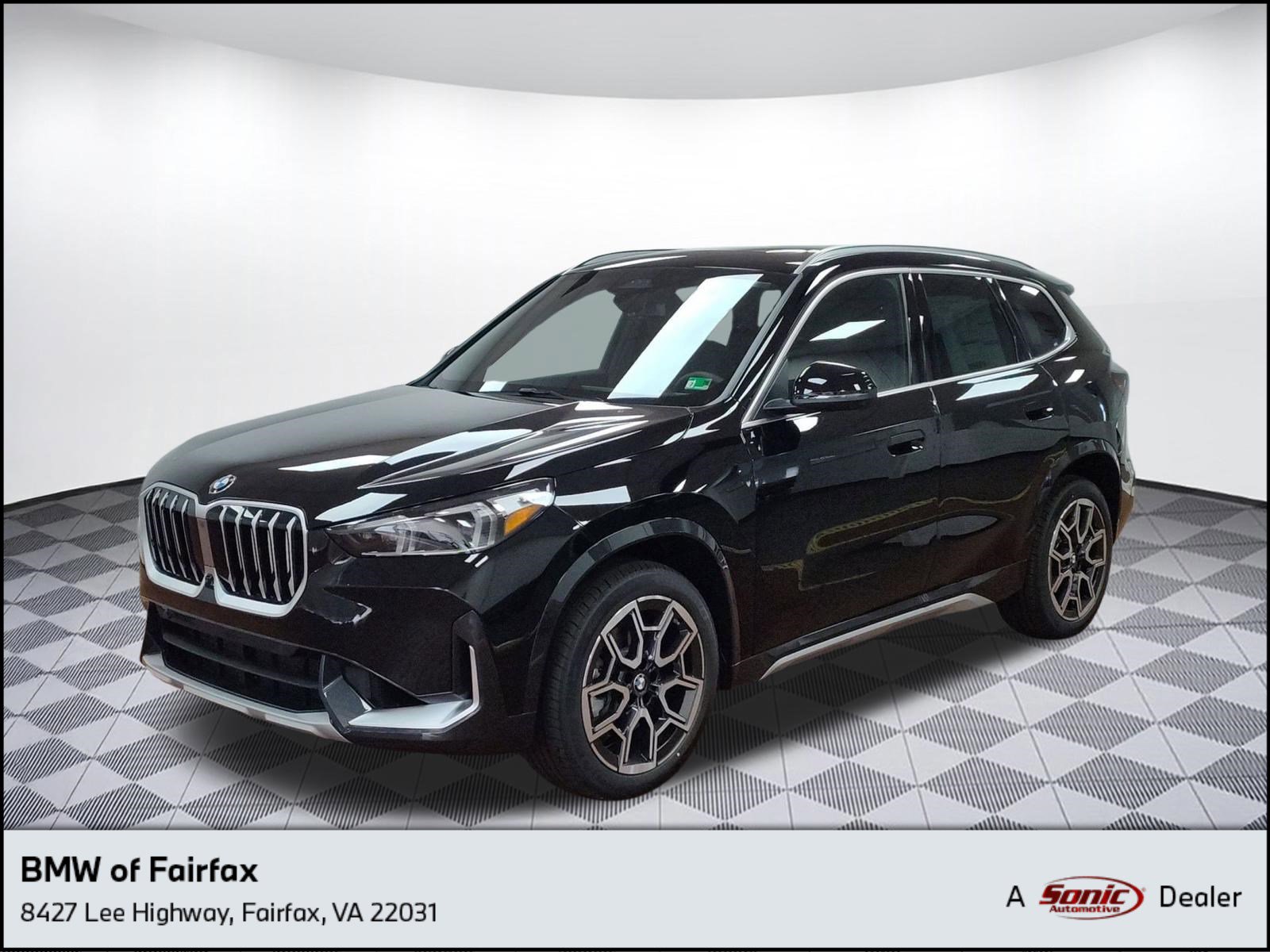 Used 2025 BMW X1 xDrive28i w/ Premium Package image 1