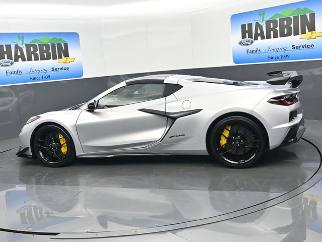 New 2026 Chevrolet Corvette Z06 w/ Z07 Performance Package image 3