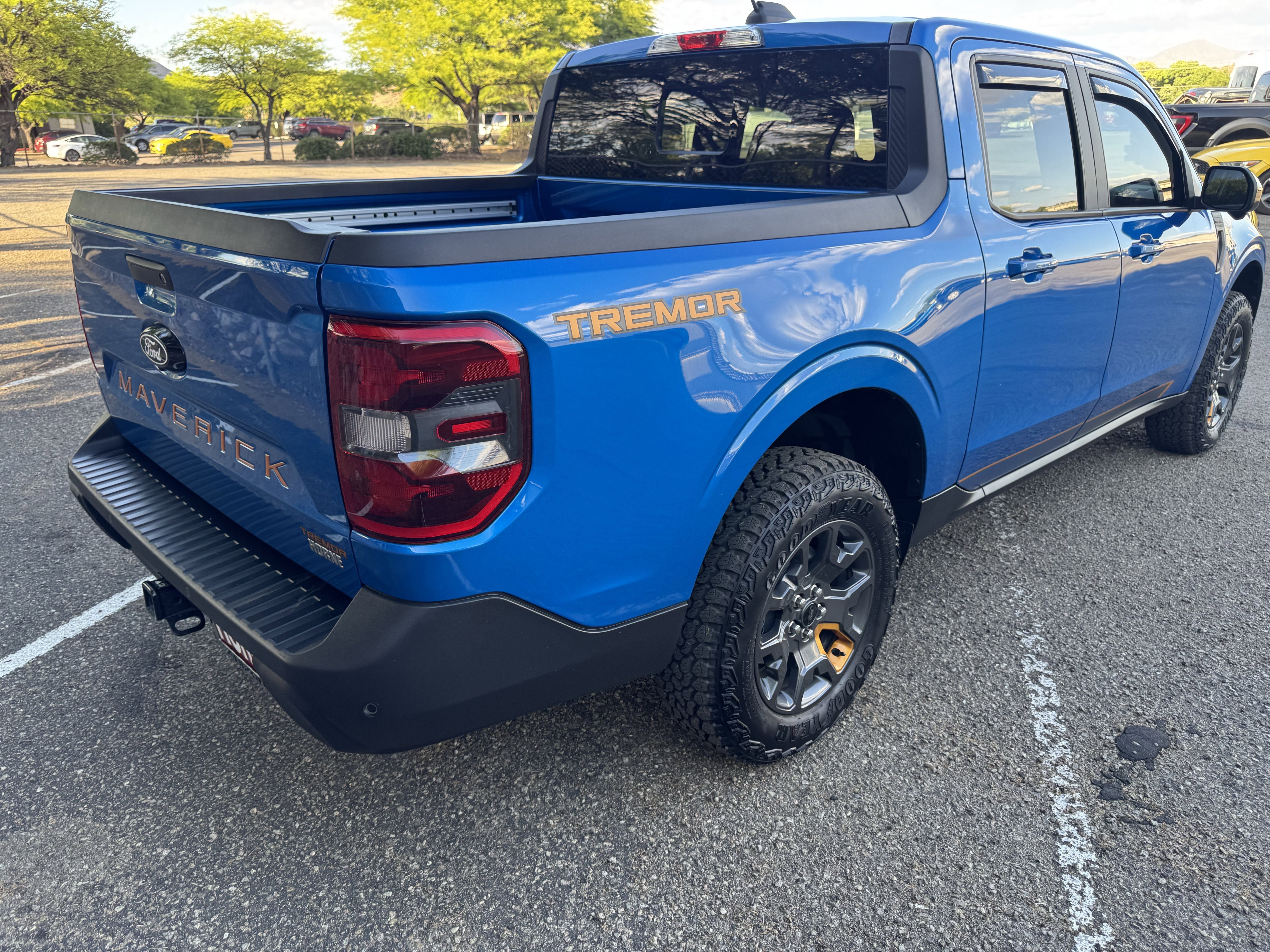 Used 2025 Ford Maverick Tremor AWD/4WD image 8