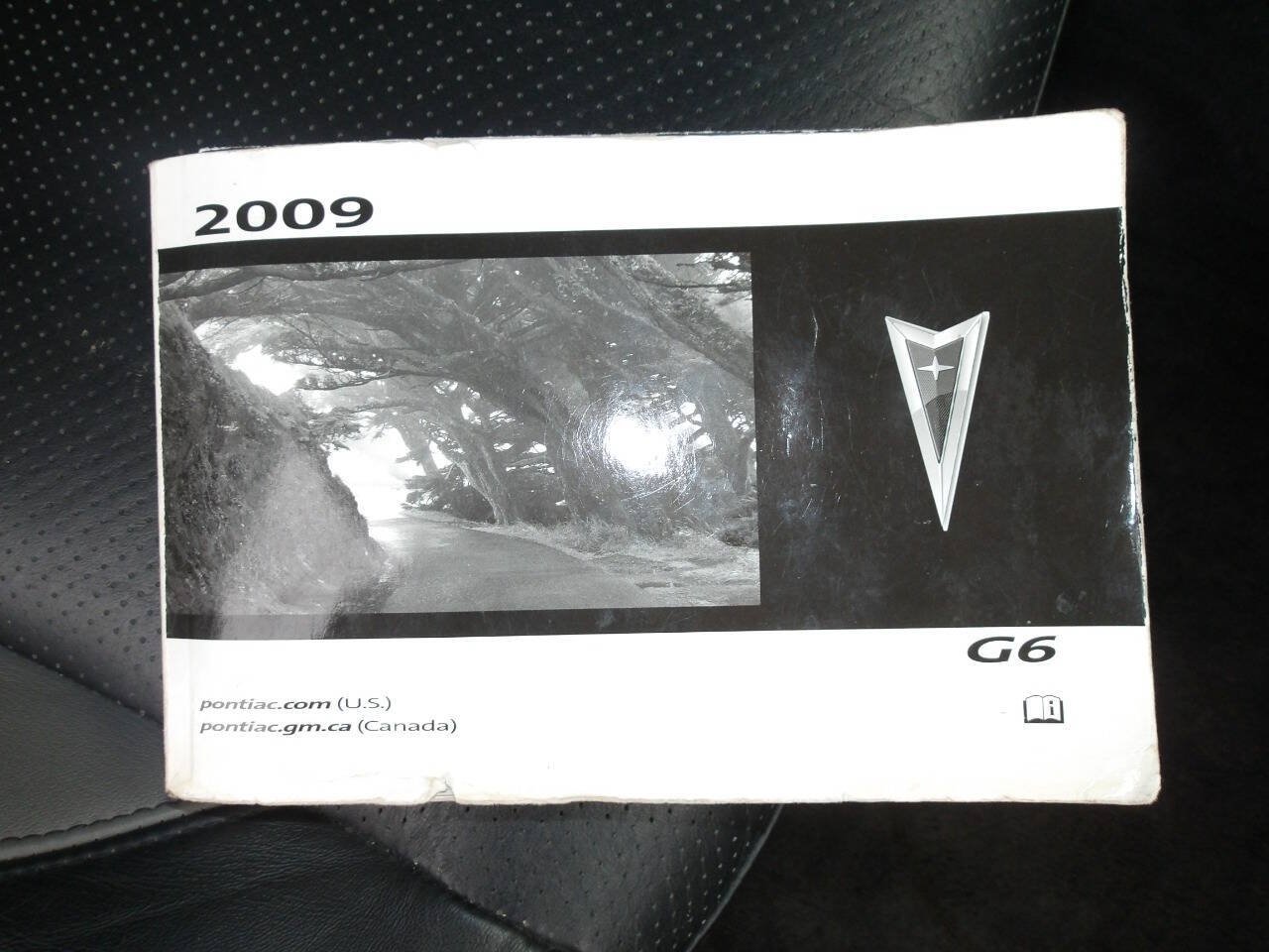 Used 2009 Pontiac G6 GT w/ Sport Package 1 FWD image 26