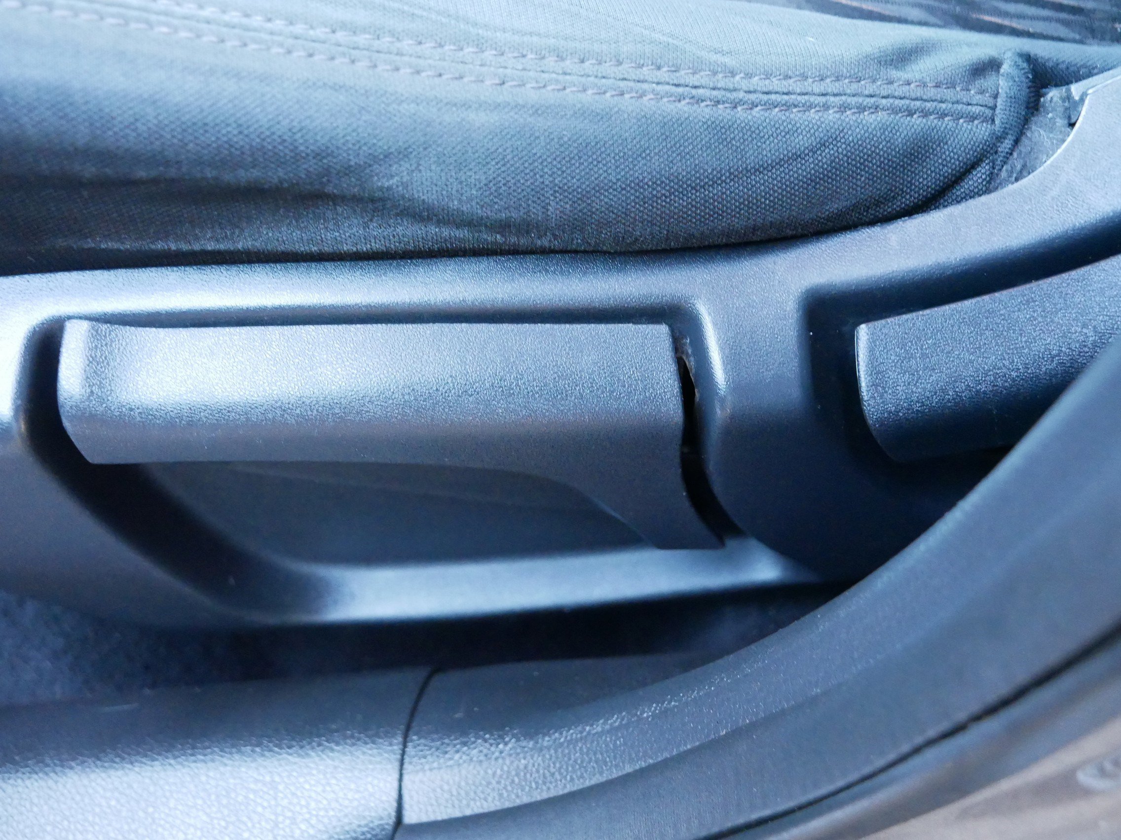 Used 2018 Nissan Rogue S image 20