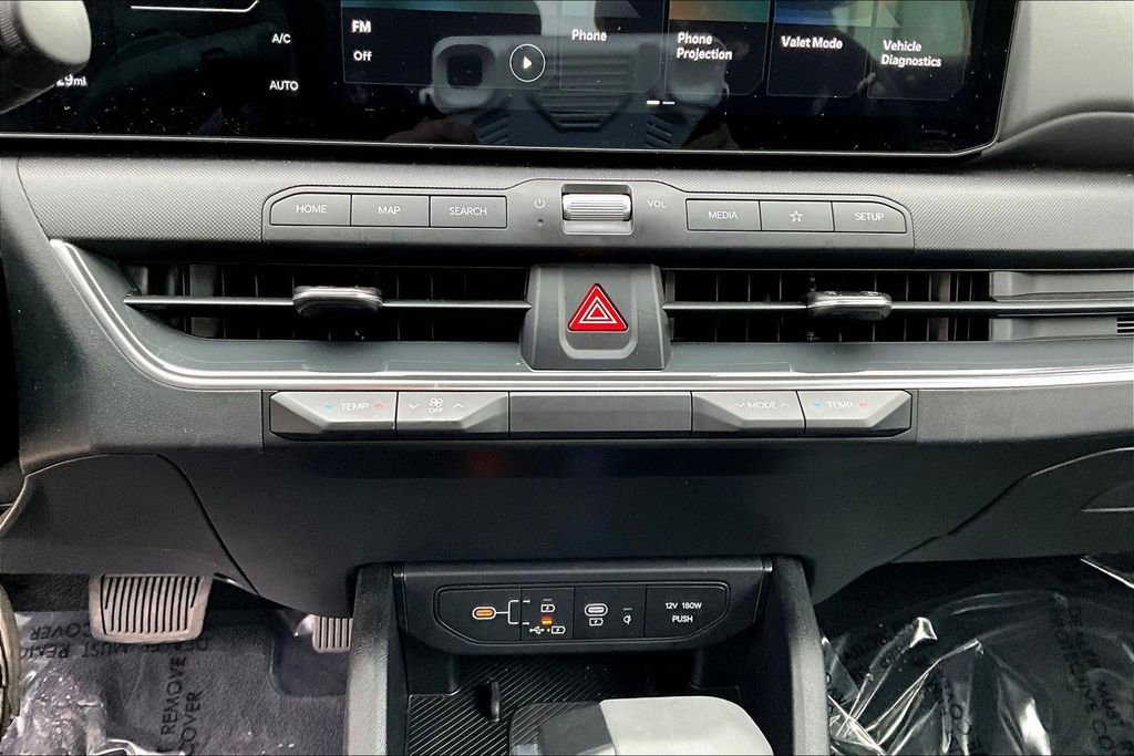 Certified 2025 Kia K4 EX image 14