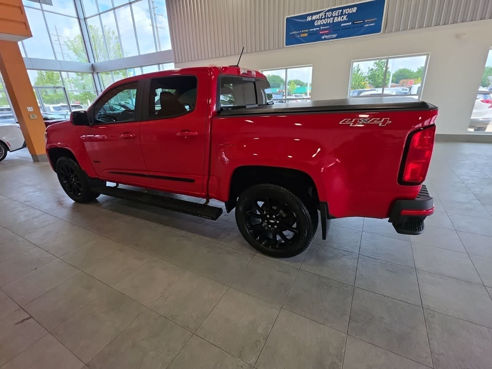 Used 2019 Chevrolet Colorado LT w/ Colorado RST Special Edition AWD/4WD image 15