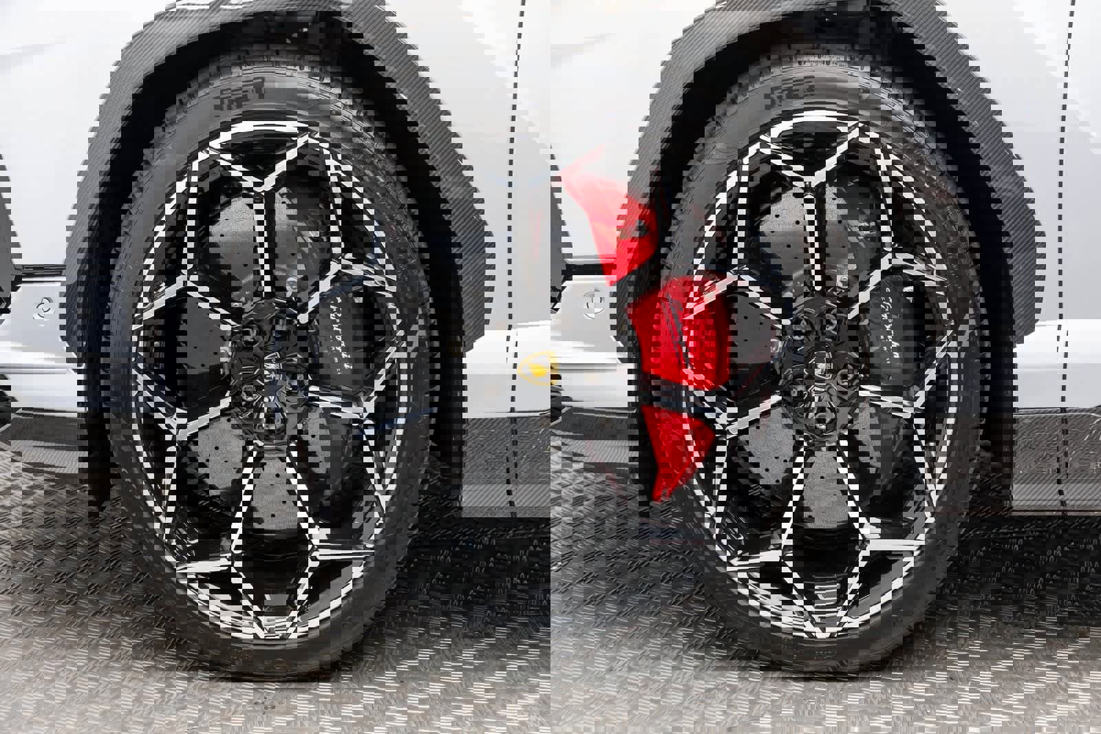 Used 2024 Lamborghini Urus Performante image 8