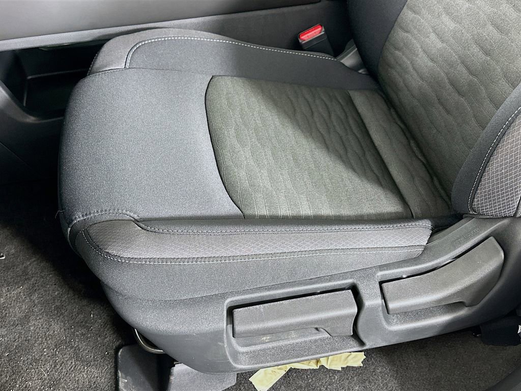 New 2026 Nissan Pathfinder S image 25