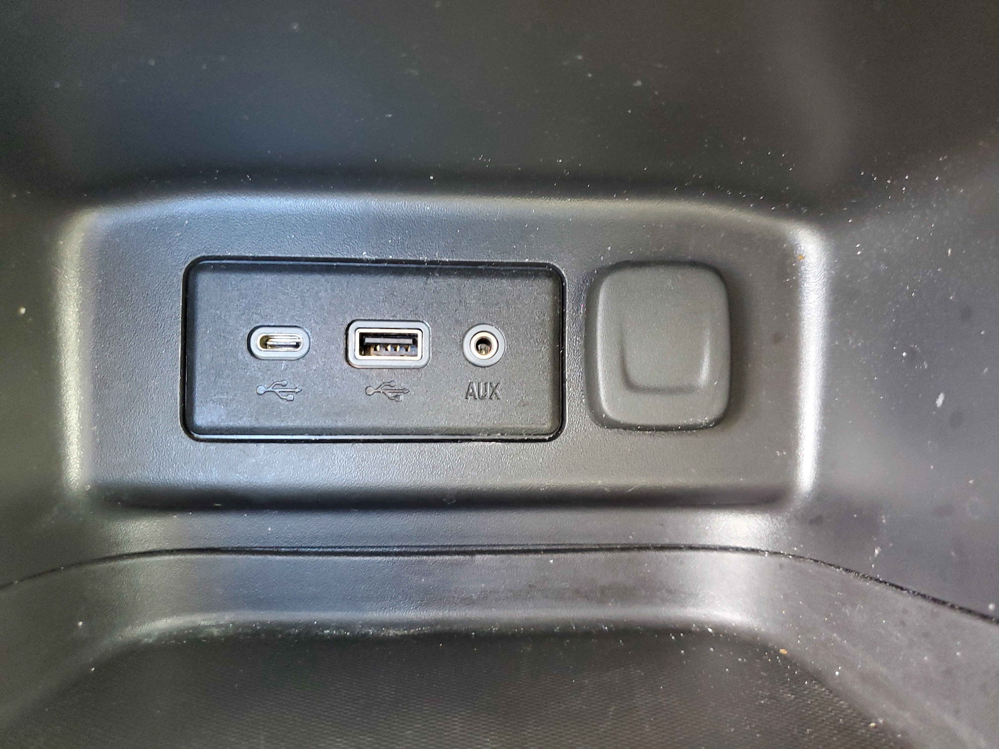 Used 2024 Chevrolet Equinox LT image 21