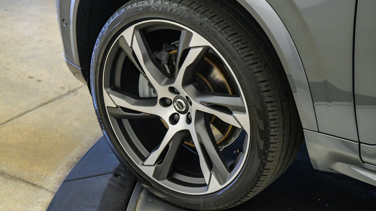 Used 2019 Volvo XC90 T6 Inscription w/ Luxury Package AWD/4WD image 10