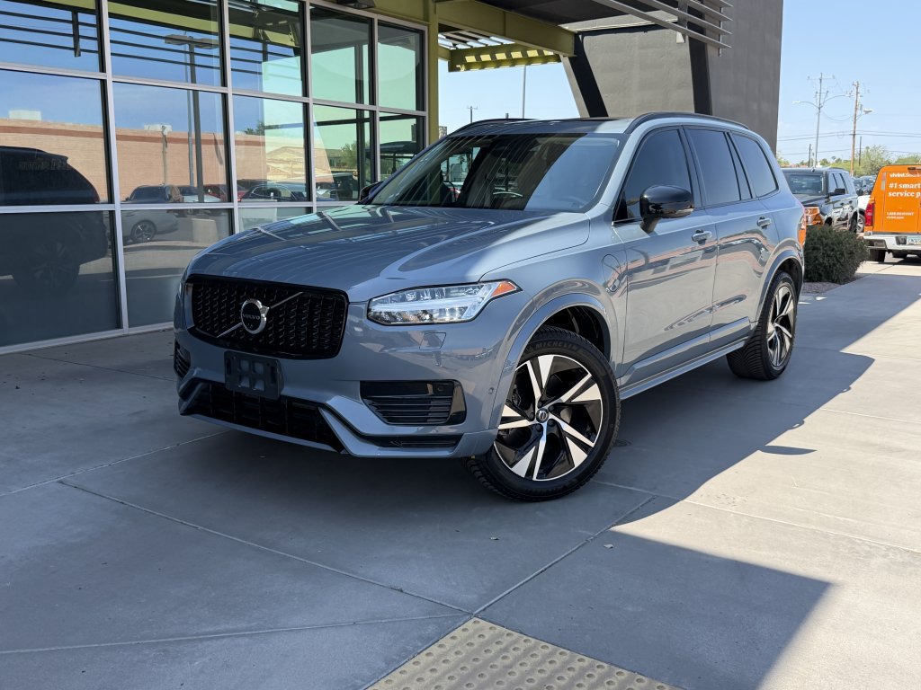 Used 2023 Volvo XC90 T8 Plus w/ Protection Package Premier AWD/4WD image 2