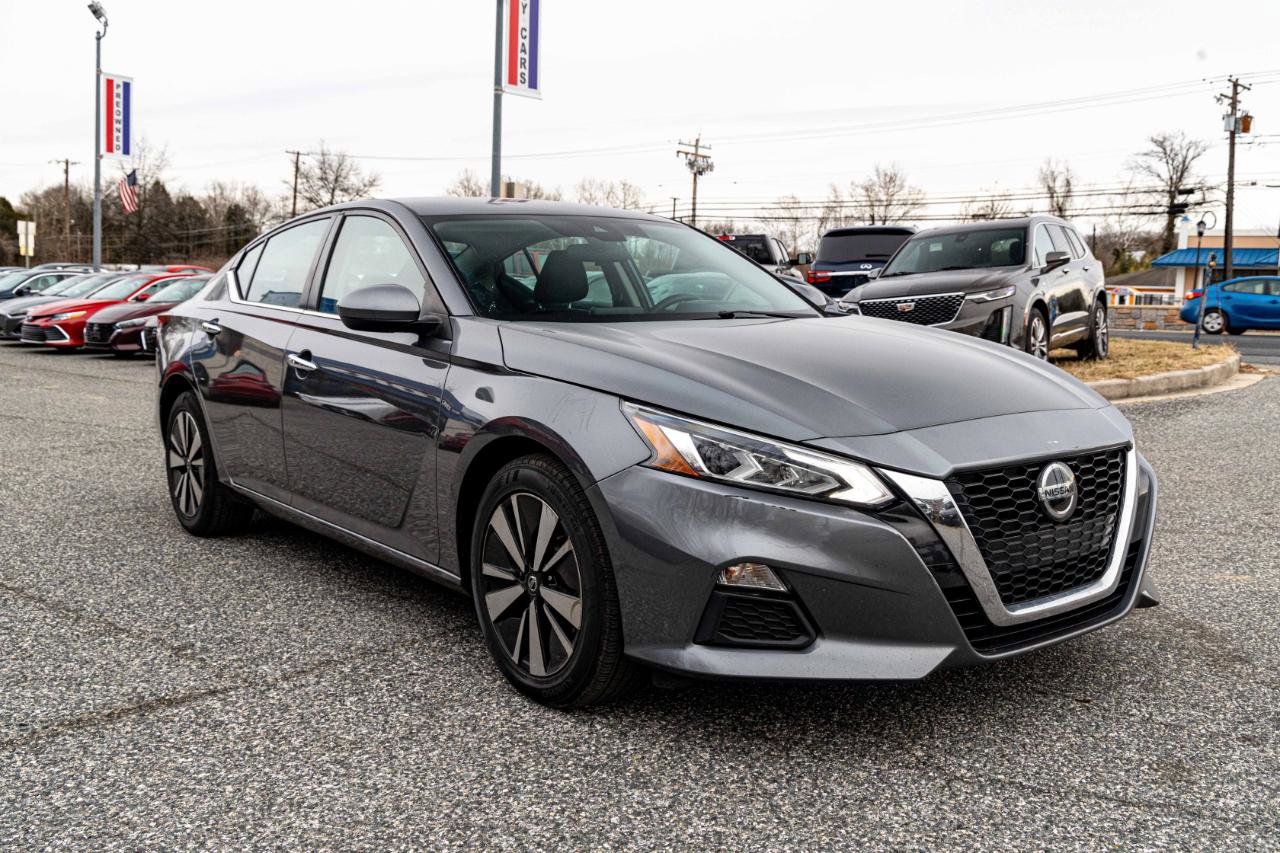 Used 2022 Nissan Altima 2.5 SV image 8