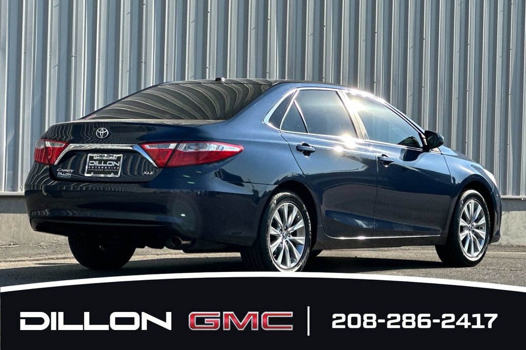 Used 2015 Toyota Camry XLE FWD image 7