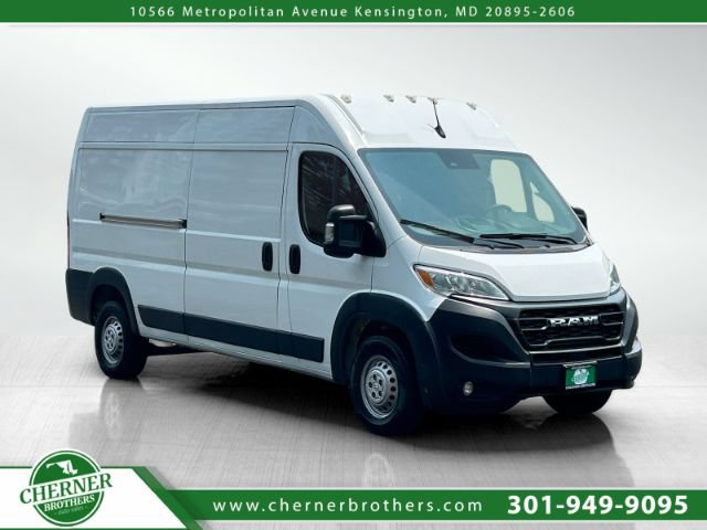 Used 2024 RAM ProMaster 2500 w/ Convenience Group FWD image 1