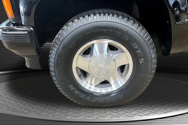 Used 1993 GMC Yukon 4WD 2-Door image 21