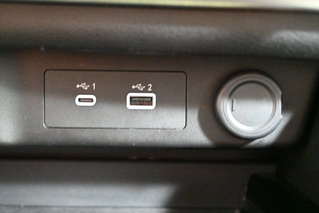 Used 2023 Nissan Rogue SV FWD image 29