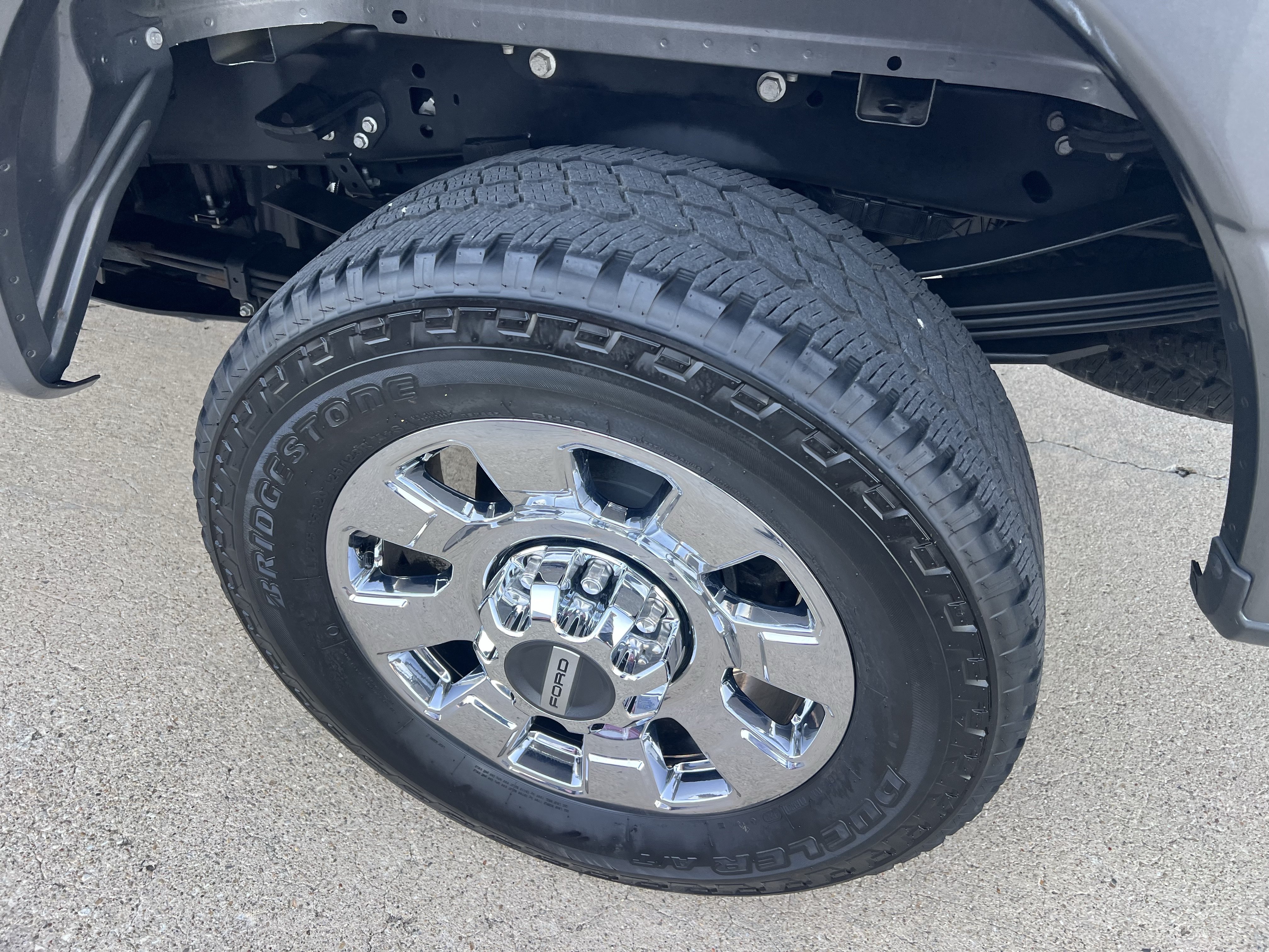 Used 2024 Ford F350 Lariat w/ Lariat Ultimate Package AWD/4WD image 14
